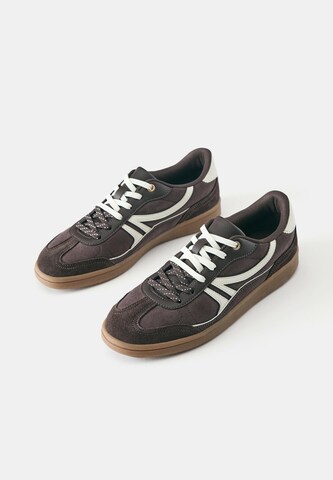 Sneaker bassa 'BAMBA' di Pull&Bear in marrone