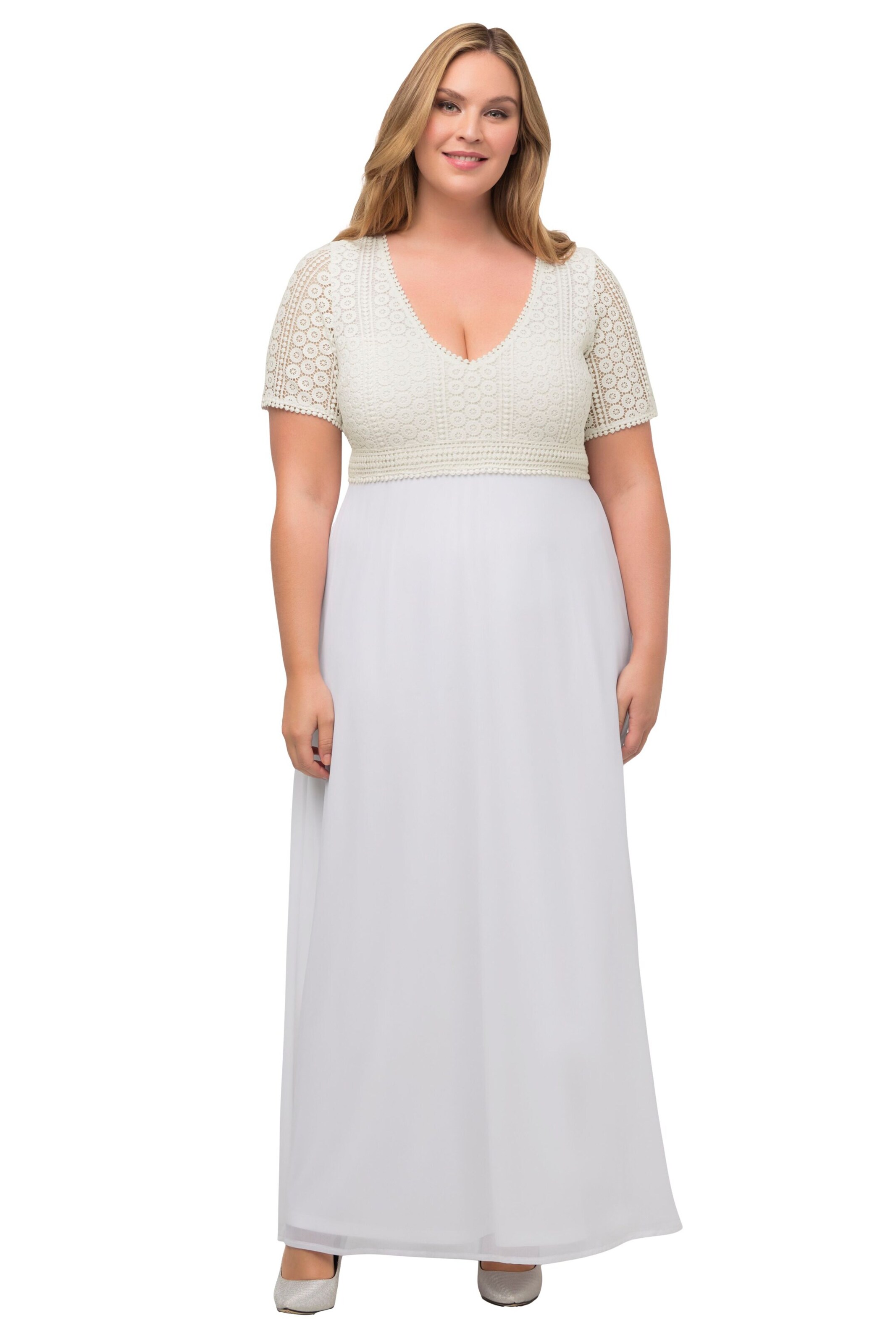 Ulla Popken Dress in White: front