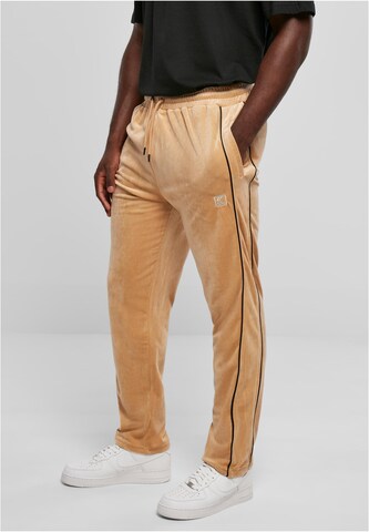 Regular Pantalon Karl Kani en beige : devant