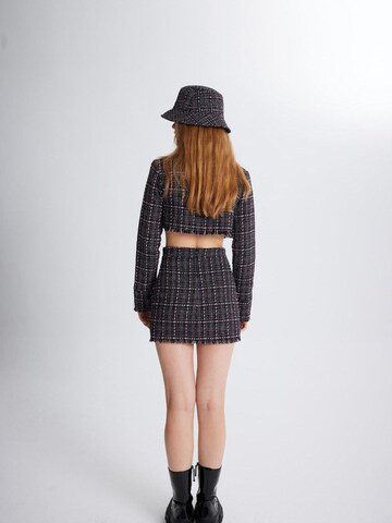 HOLLY LOLLY Between-season jacket in Black