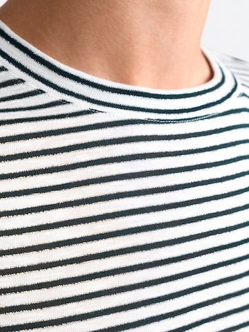 Pull-over Rich & Royal en blanc