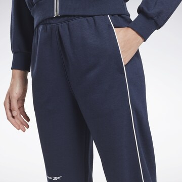 Coupe slim Pantalon de sport Reebok en bleu