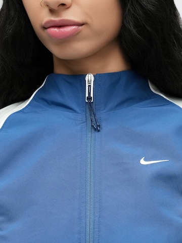 Nike Sportswear Átmeneti dzseki 'SHRUNKEN' - kék