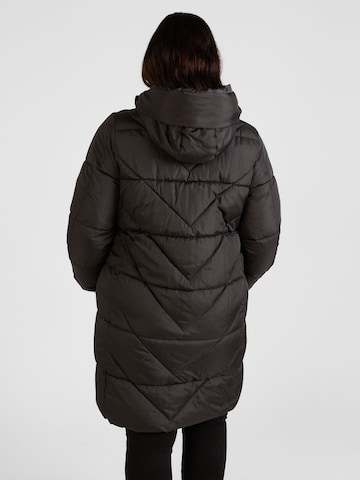 Vero Moda Curve Zimný kabát 'LIGASOFIE' - Čierna