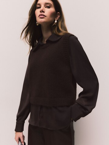 Next Bluse in Braun: Vorderseite