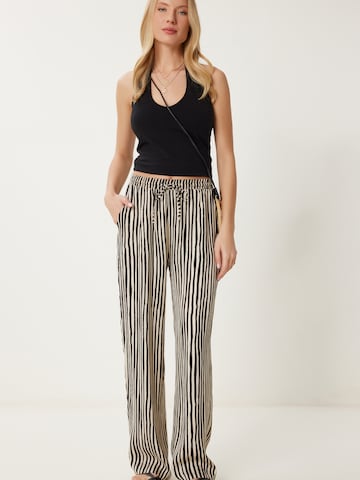 Happiness İstanbul Wide Leg Bukser i sort: forside