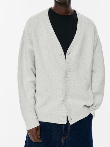 Vestes en maille Pull&Bear en gris