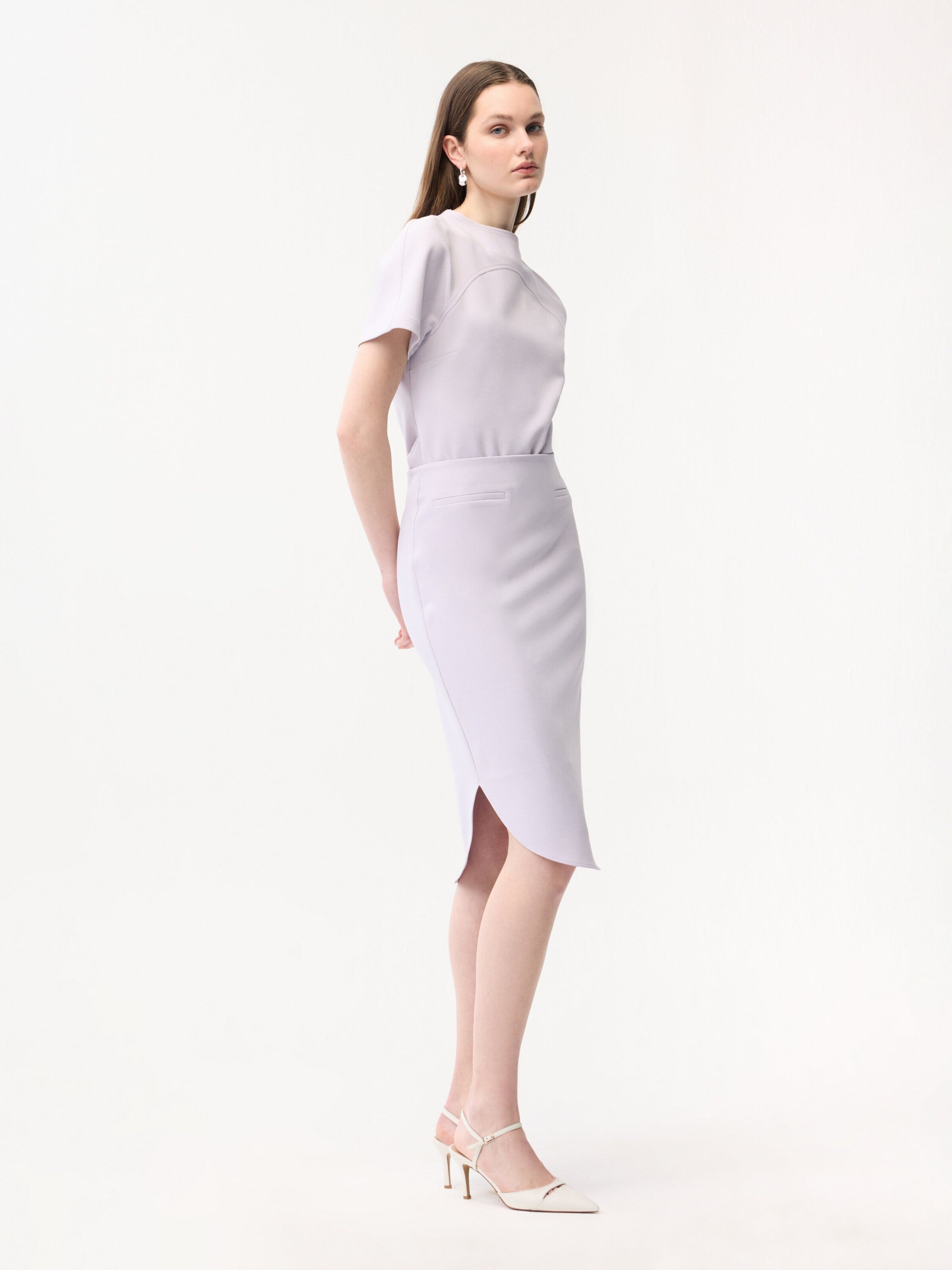 adl Rok in Lila