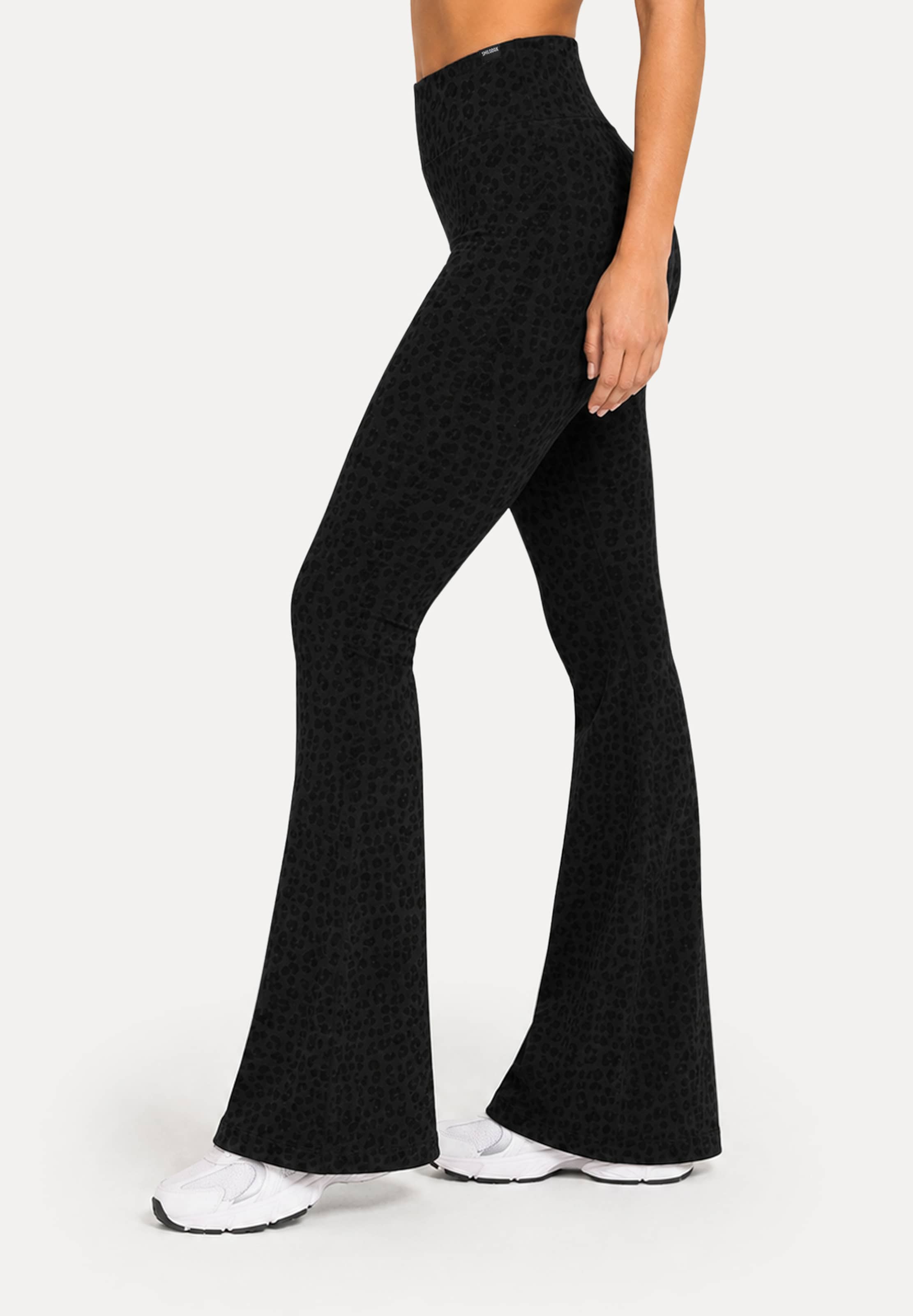 Coupe slim Leggings ' Lithara ' Smilodox en noir