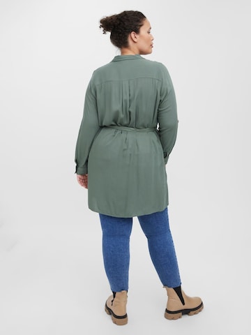 Vero Moda Curve - Vestido camisero en verde