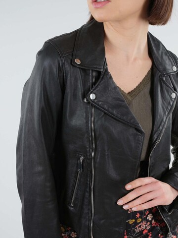 Deeluxe Jacke 'Nyah' in Schwarz