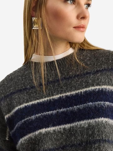 Pull-over 'Pullover' Bianco Lucci en gris