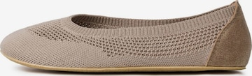 Ahinsa shoes Balerina 'Strick Softy Comfort' - bézs: elől