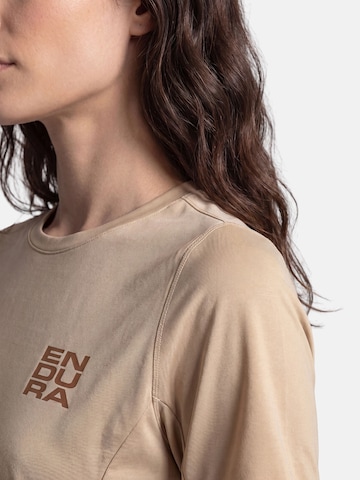 T-shirt ENDURA en beige