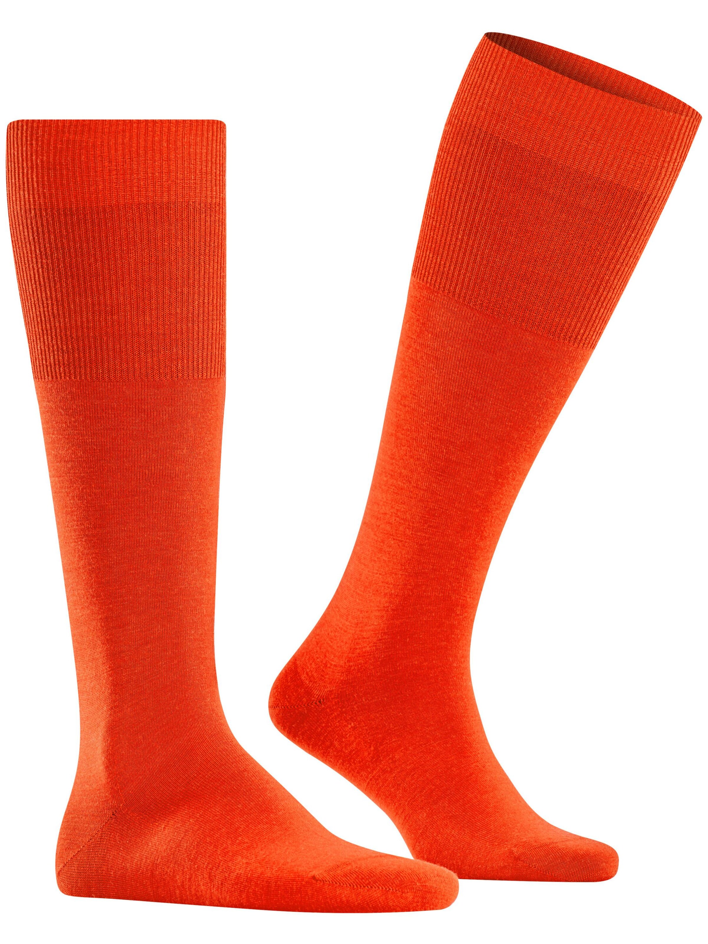 FALKE Knee High Socks in Red