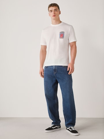 T-Shirt Next en blanc