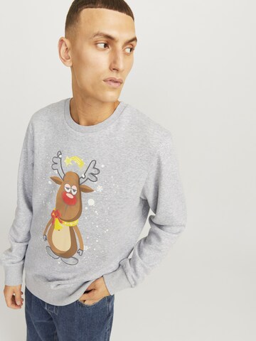 Sweat-shirt 'JJXMAS JOLLY' JACK & JONES en gris
