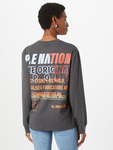P.E Nation Shirt 'ELECTRIFY' in Grau