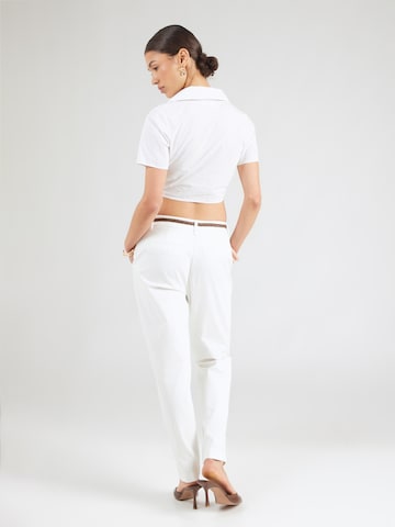 Tapered Pantaloni eleganți de la COMMA pe bej