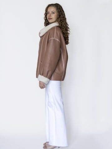 Just things we like - Chaqueta de invierno 'Nana' en marrón