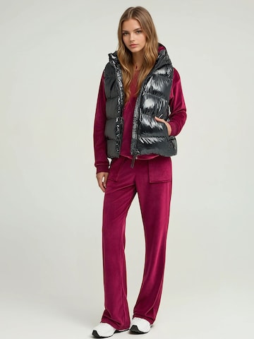 Funky Buddha Елек в черно