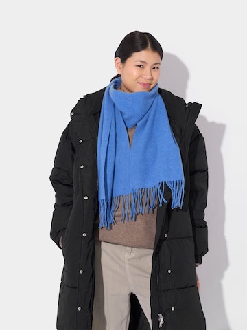 GOBI Cashmere Sjaal 'Unisex Cashmere Fringed Scarf' in Blauw: voorkant