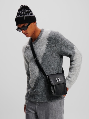 Karl Lagerfeld Skuldertaske i sort: forside