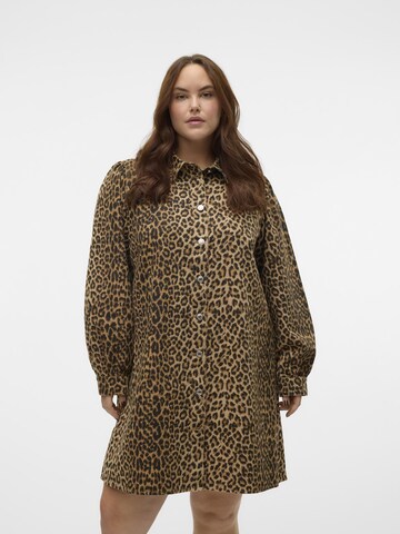 Robe 'Clucie' Vero Moda Curve en beige : devant