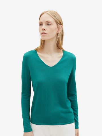 TOM TAILOR Sweater in Green: front