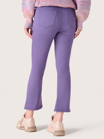 Camomilla Flared Hose 'Derek' in Lila