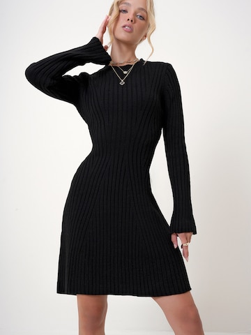 Trend Alaçatı Stili Πλεκτό φόρεμα σε μαύρο