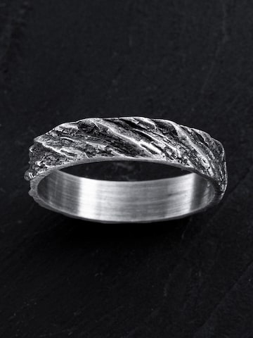REYTEL Ring 'KRIGER' in Zilver: voorkant