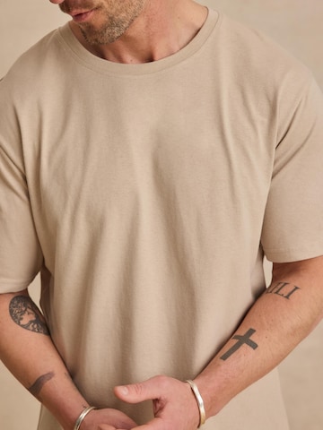 DAN FOX APPAREL - Camiseta 'Cem' en beige