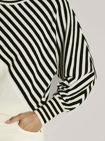 MADELEINE Pullover in Weiß