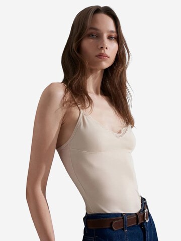 Dilvin Top in Beige