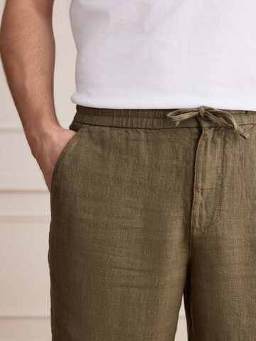 Next Loosefit Hose in Grün