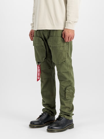 ALPHA INDUSTRIES Tapered Cargobyxa 'Tactical' i grön