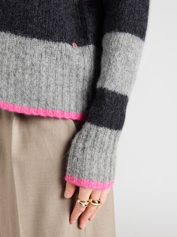Pull-over Frieda & Freddies NY en gris