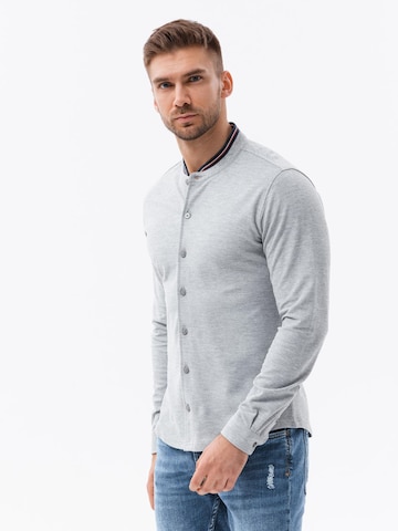 Coupe regular Chemise Ombre en gris : devant
