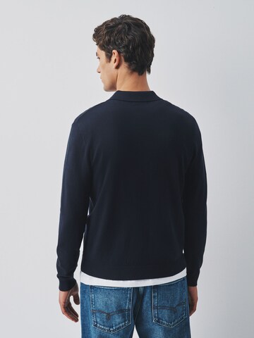 Next Pullover in Blau