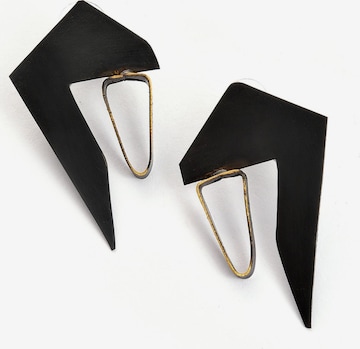 SOHI Earrings 'Milana' in Black: front