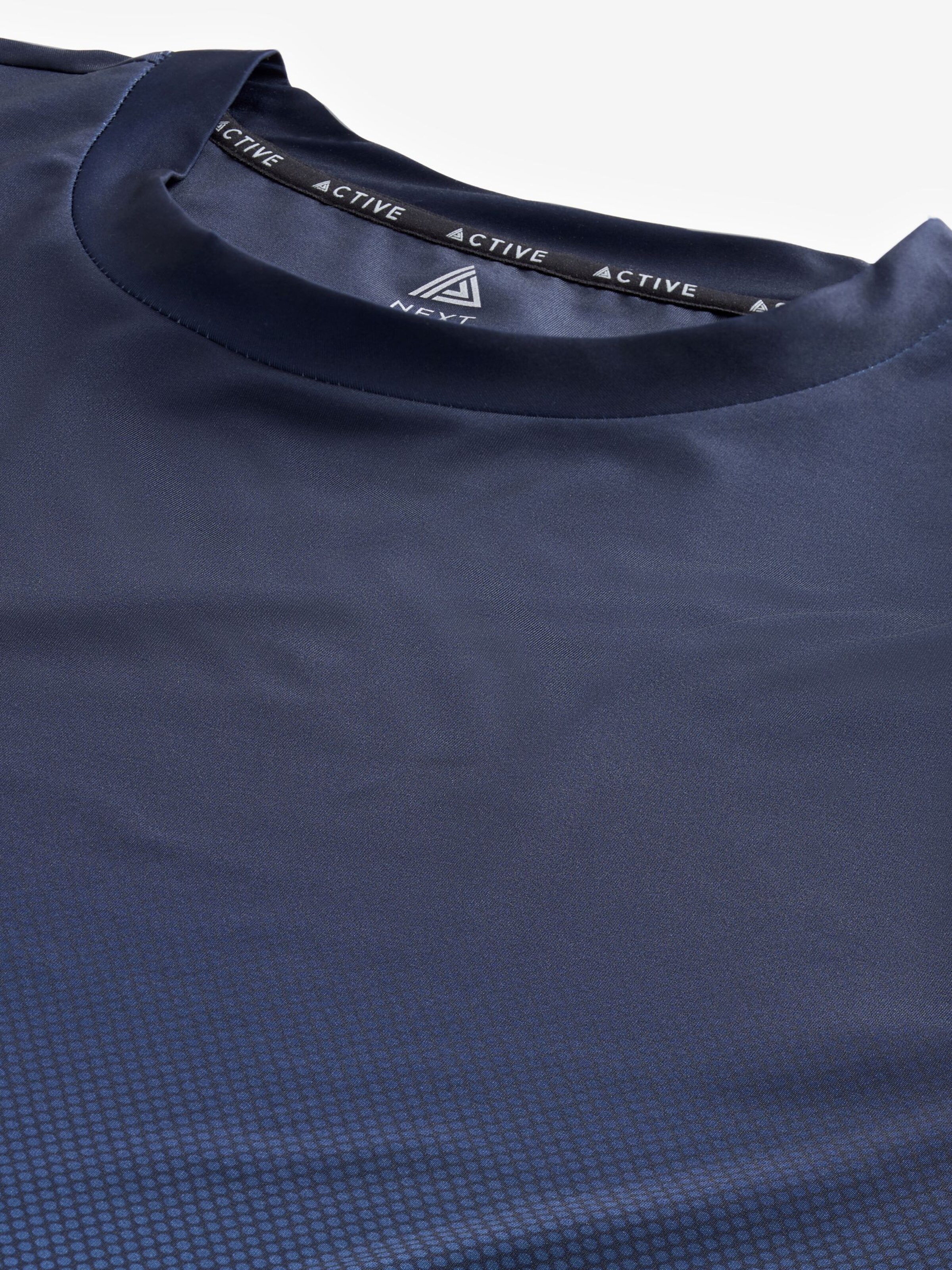 T-Shirt Next en bleu