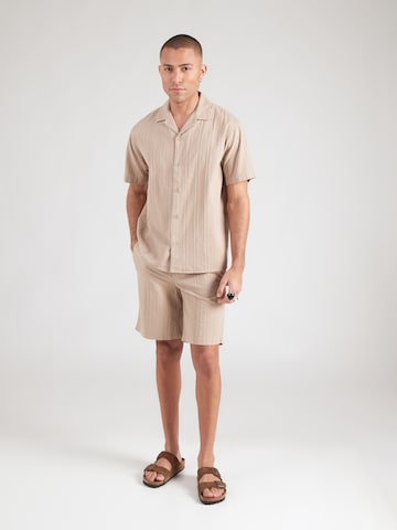 JACK & JONES Regular Fit Set: Hemd+ Shorts 'JJETYSON' in Beige: Vorderseite