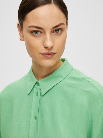 SELECTED FEMME Платье-рубашка 'VIVA-TONIA' в Зеленый