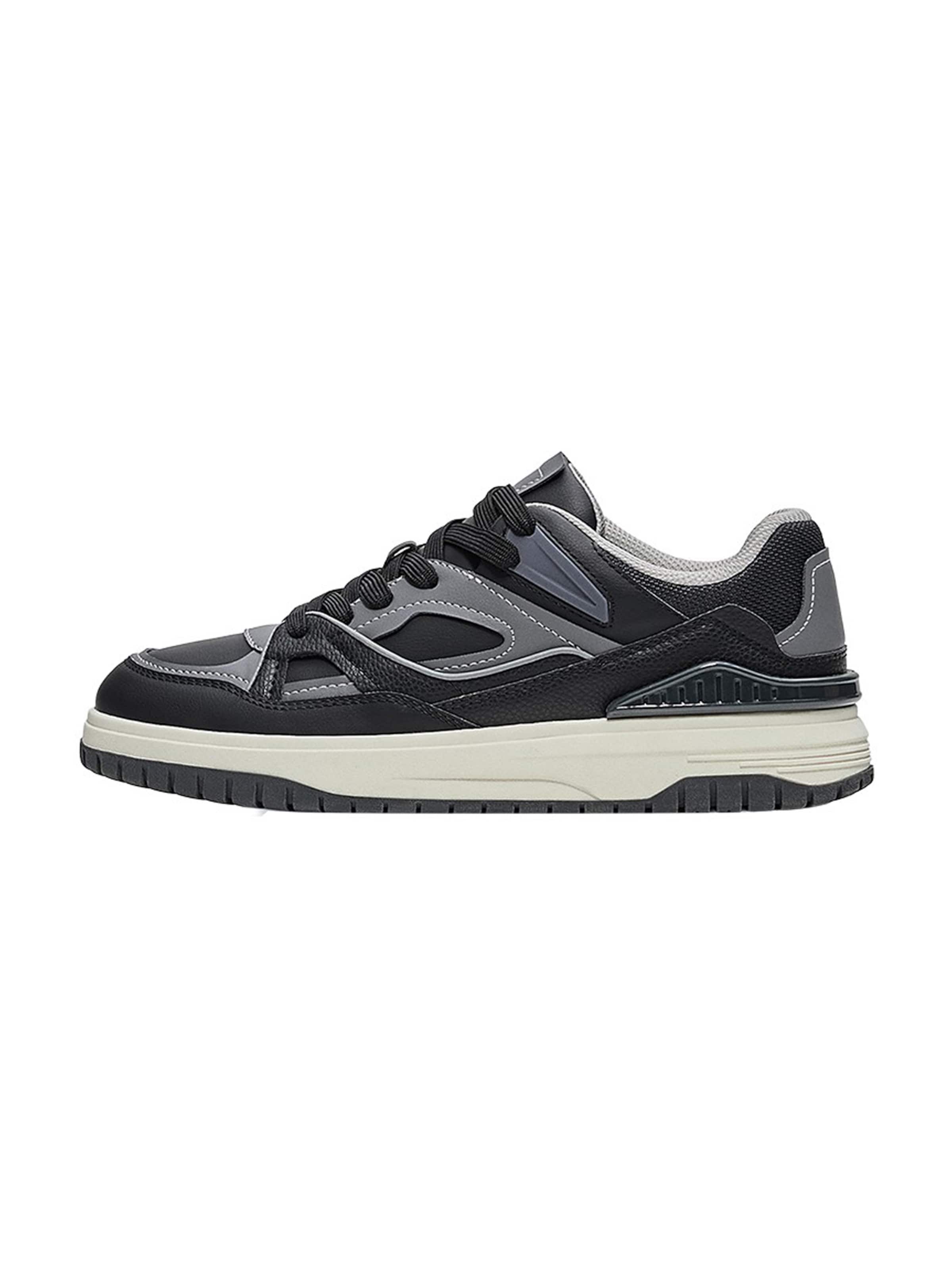 Bershka Sneakersy niskie w kolorze czarny