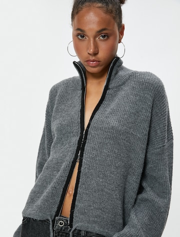 Koton Gebreid vest in Grijs