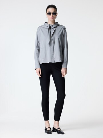 adl Blouse in Grey