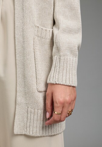 FLASHLIGHTS Knit Cardigan in Beige
