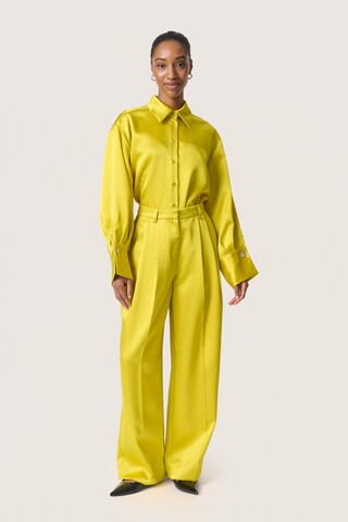 SOAKED IN LUXURY Wide Leg Hose in Gelb