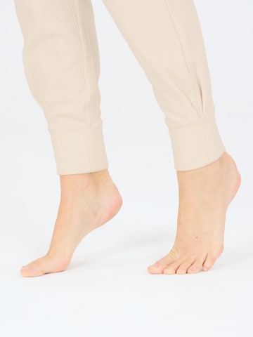 Regular Pantalon de sport 'Hecey' Athlecia en blanc